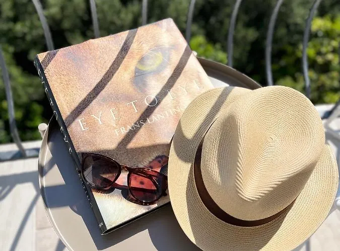 Old Town Hvar Sea View