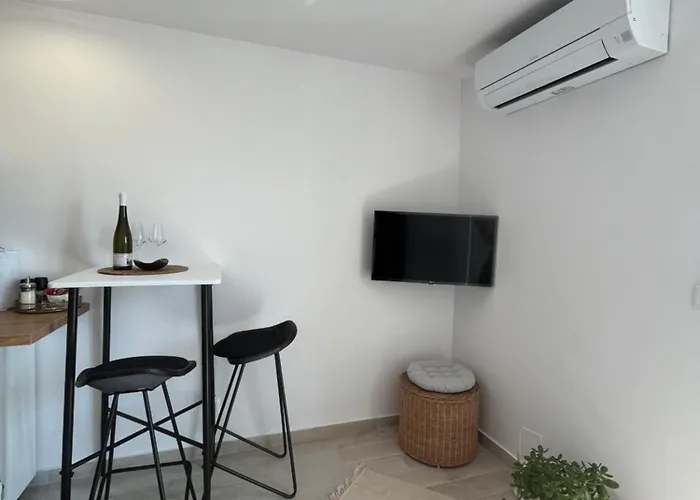 Old Town Hvar Sea View Apartmán *